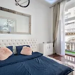 Daire Opera Balkony Luxury With Free Parking Budapeşte