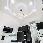 Daire Opera Balkony Luxury With Free Parking