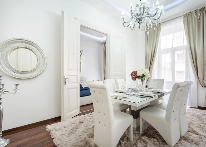 Apartman Opera Balkony Luxury With Free Parking