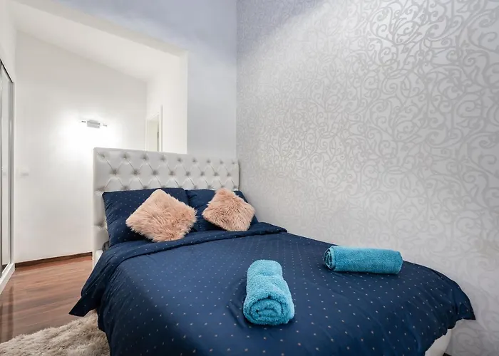 Opera Balkony Luxury With Free Parking Budapest