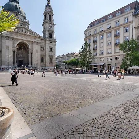 Opera Balkony Luxury With Free Parking