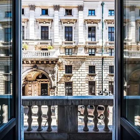 Opera Balkony Luxury With Free Parking Διαμέρισμα