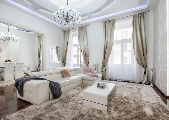 Apartament Opera Balkony Luxury With Free Parking Budapesta