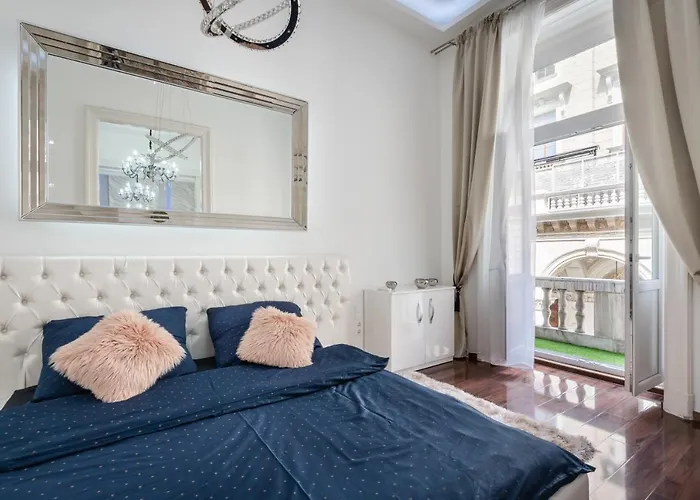 Apartament Opera Balkony Luxury With Free Parking Budapeszt