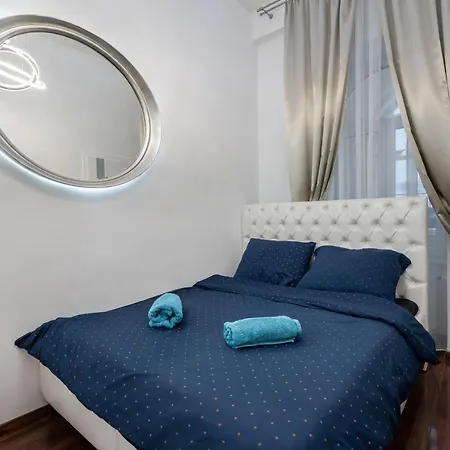 Opera Balkony Luxury With Free Parking Apartamento *